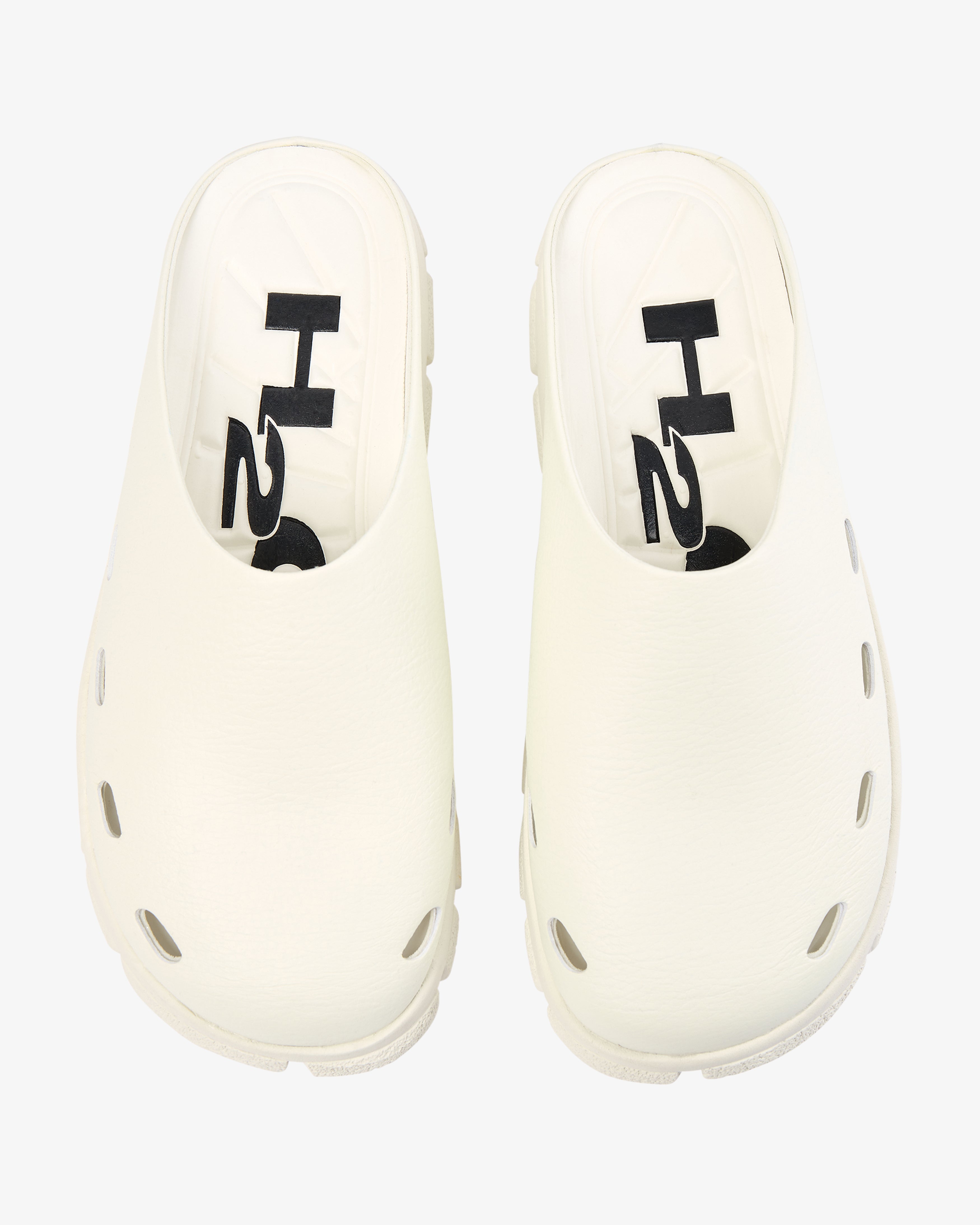 H2O Select Trek Closed Sandal Sandal 1008 Cannoli Cream