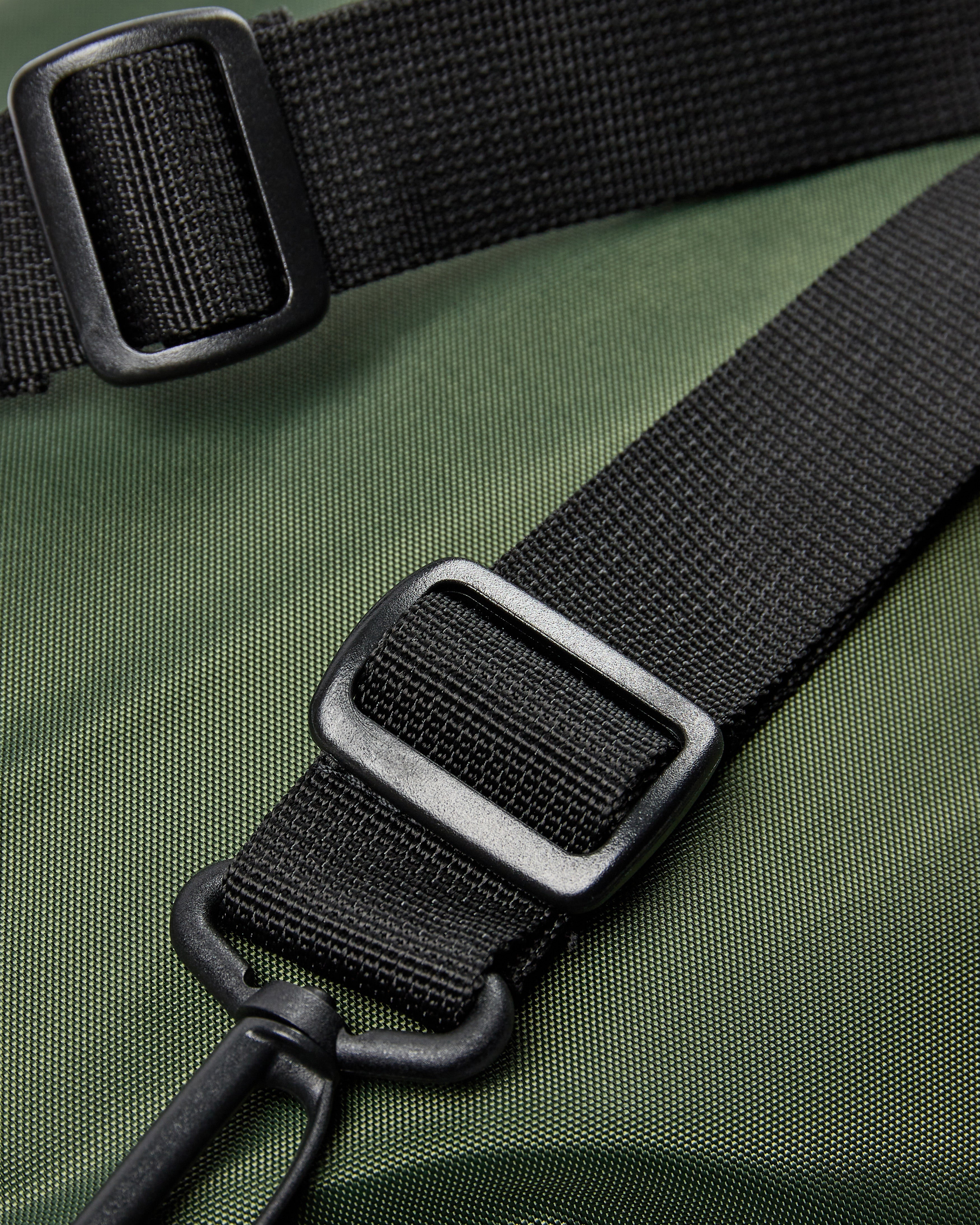 H2O Basic Ø Hurup Slingbag Bag 3020 Army