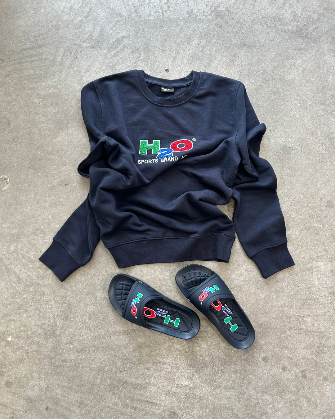 ALBAN SWEAT + LOGO BADESANDAL