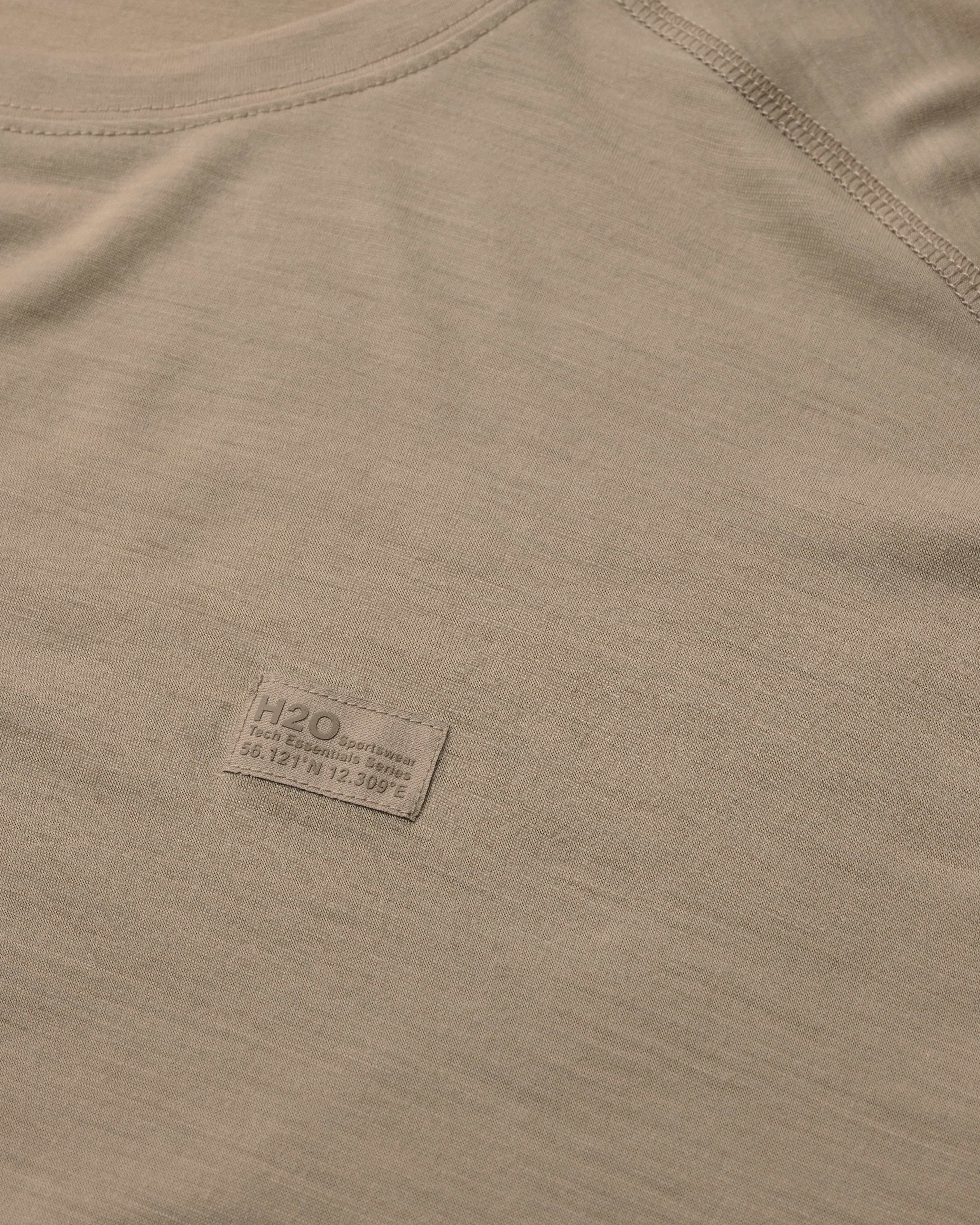 H2O Select Birkholm Essential Baselayer T-shirt T-Shirt 1034 Warm Grey