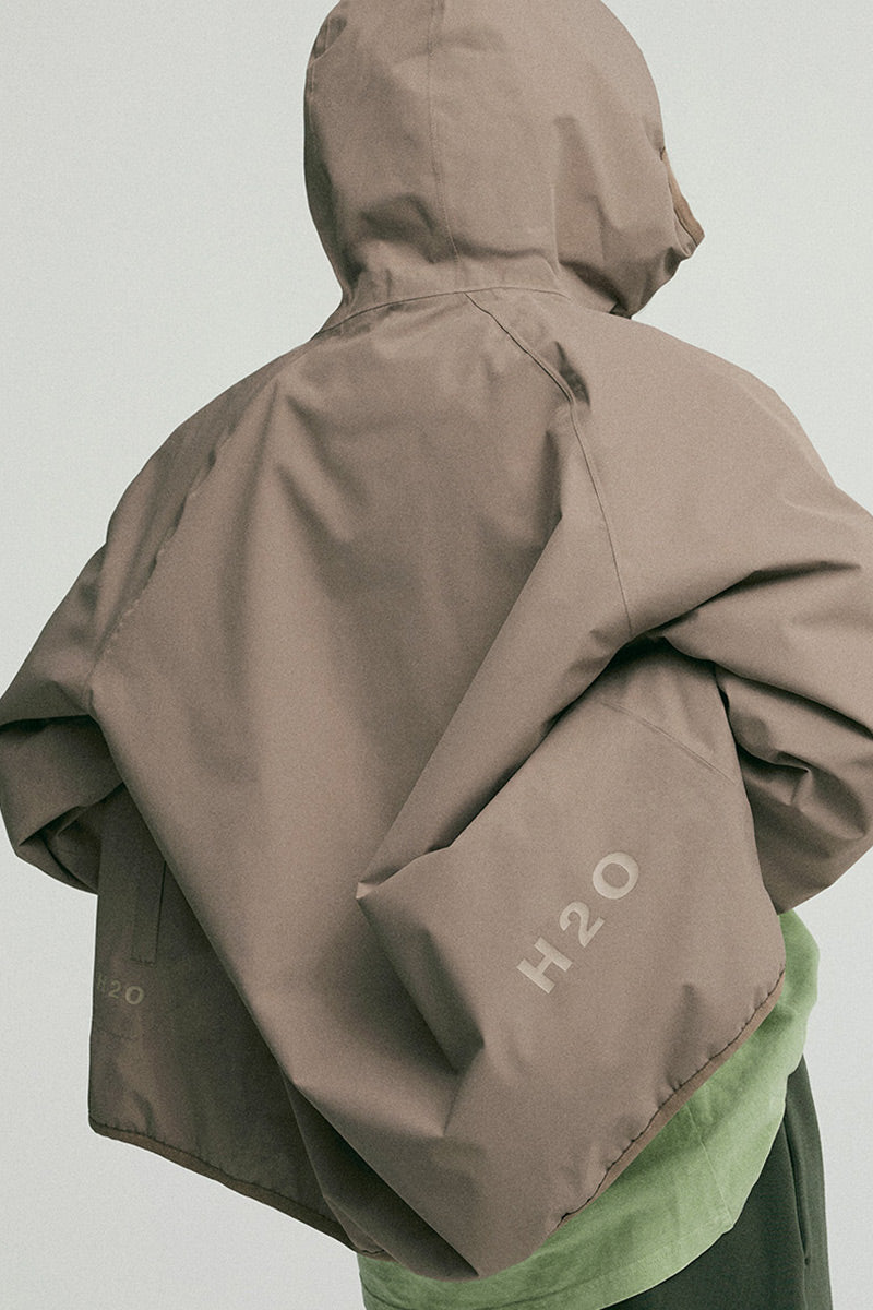 HERO_800X1200_MOB.jpg
