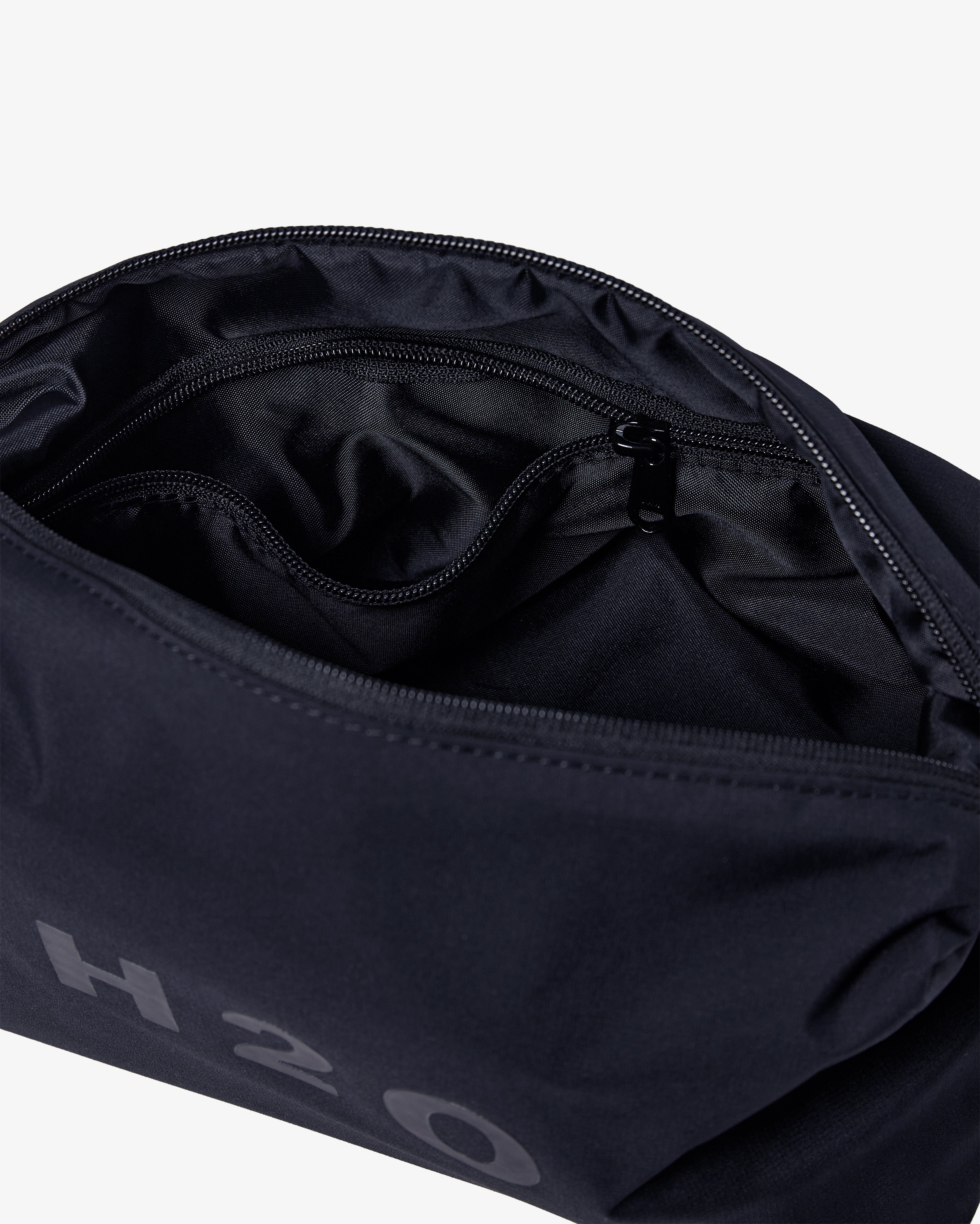 H2O Rømø Wash Bag Bag 3500 Black